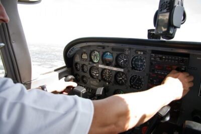 Guide: How to Record Your Flying Lessons Safely