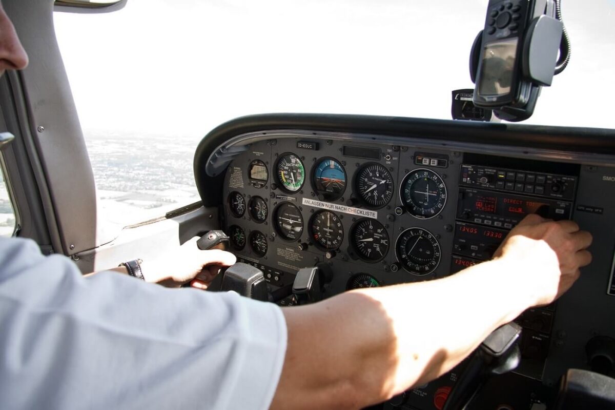 Picking the Right CFI for you - Hangar.Flights