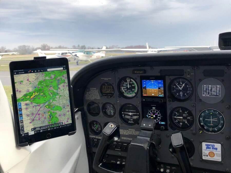 The Best iPad Mounts and Accessories for the Cockpit in 2023