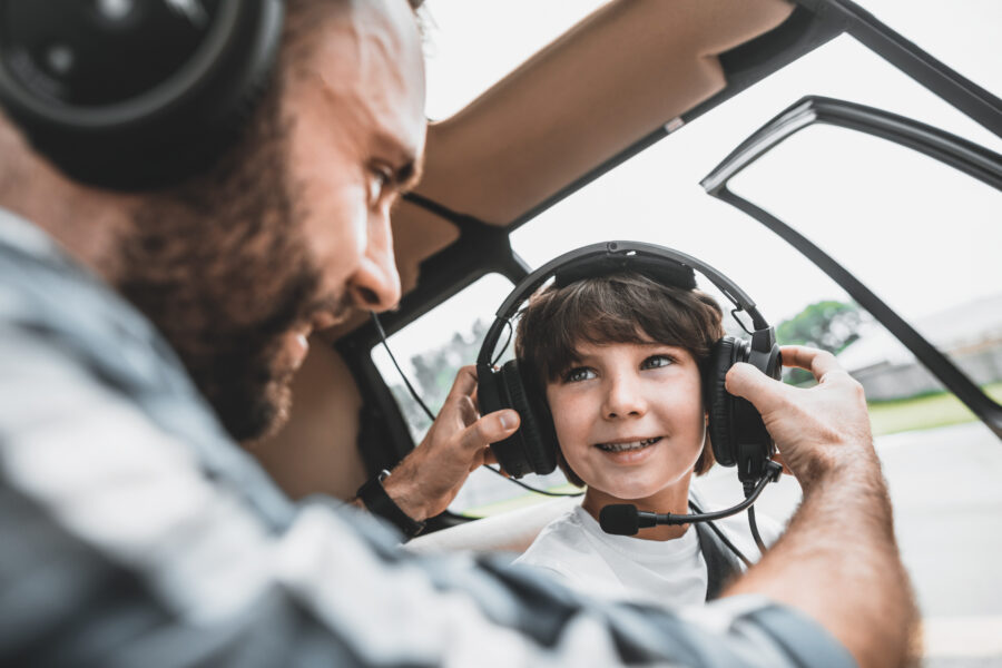 The Best Aviation Headsets for Student Pilots in 2021