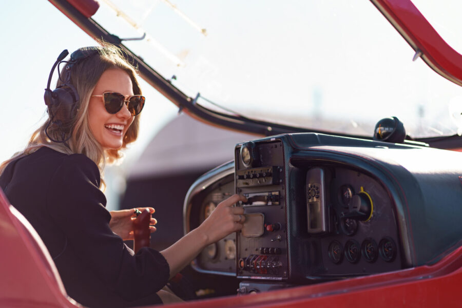 How to Pick the Right Private Pilot Ground School in 2022