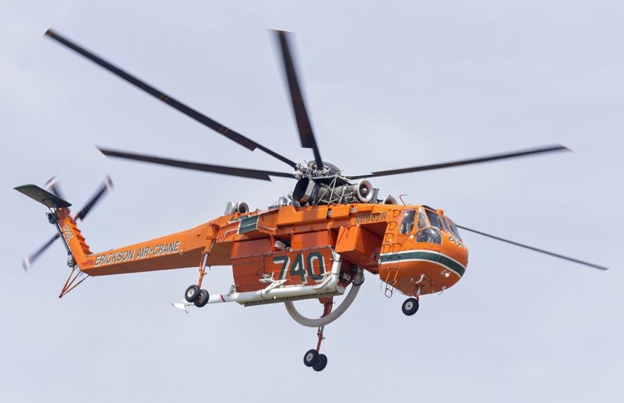 #15. S-64 Aircrane - 16 of the Biggest Helicopters in the World
