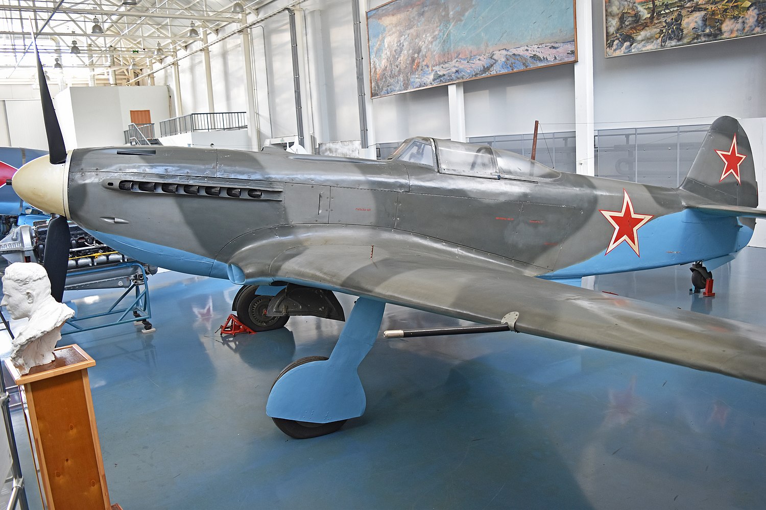 Yakovlev Yak-9
