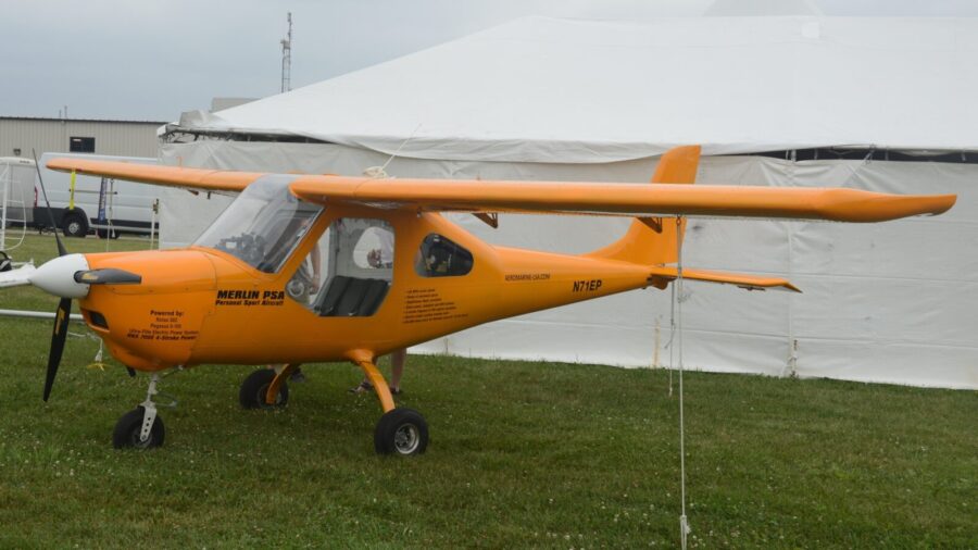 #4. Aeromarine Merlin Lite - Most Popular Ultralight Aircraft