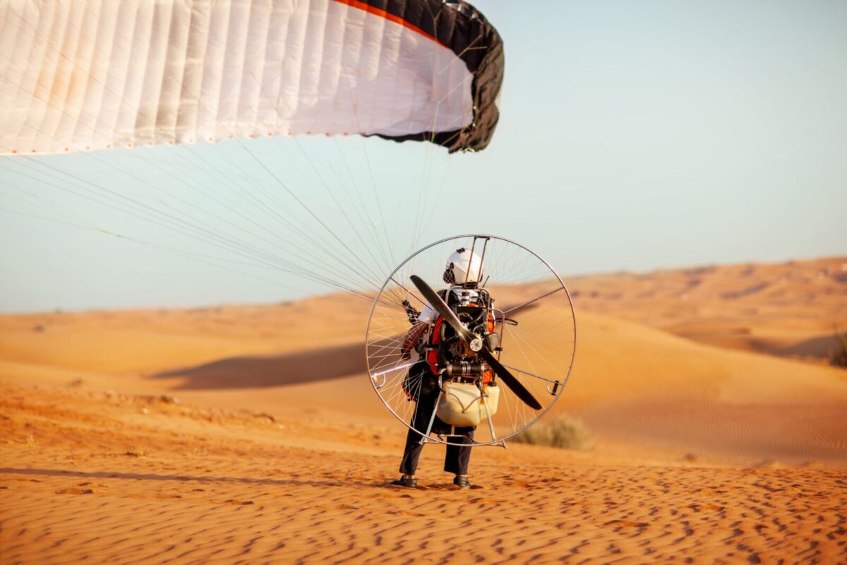 What Happens If a Paramotor Runs Out of Gas? A Pilot’s Guide - Hangar.Flights