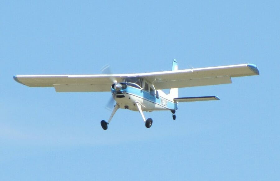 #4. Helio Courier - The 10 Best Bush Planes of All Times