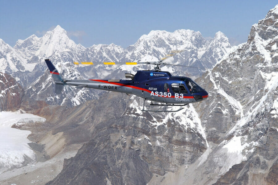 How High Can a Helicopter Fly? - Didier Delsalle Mount Everest Helicopter Landing