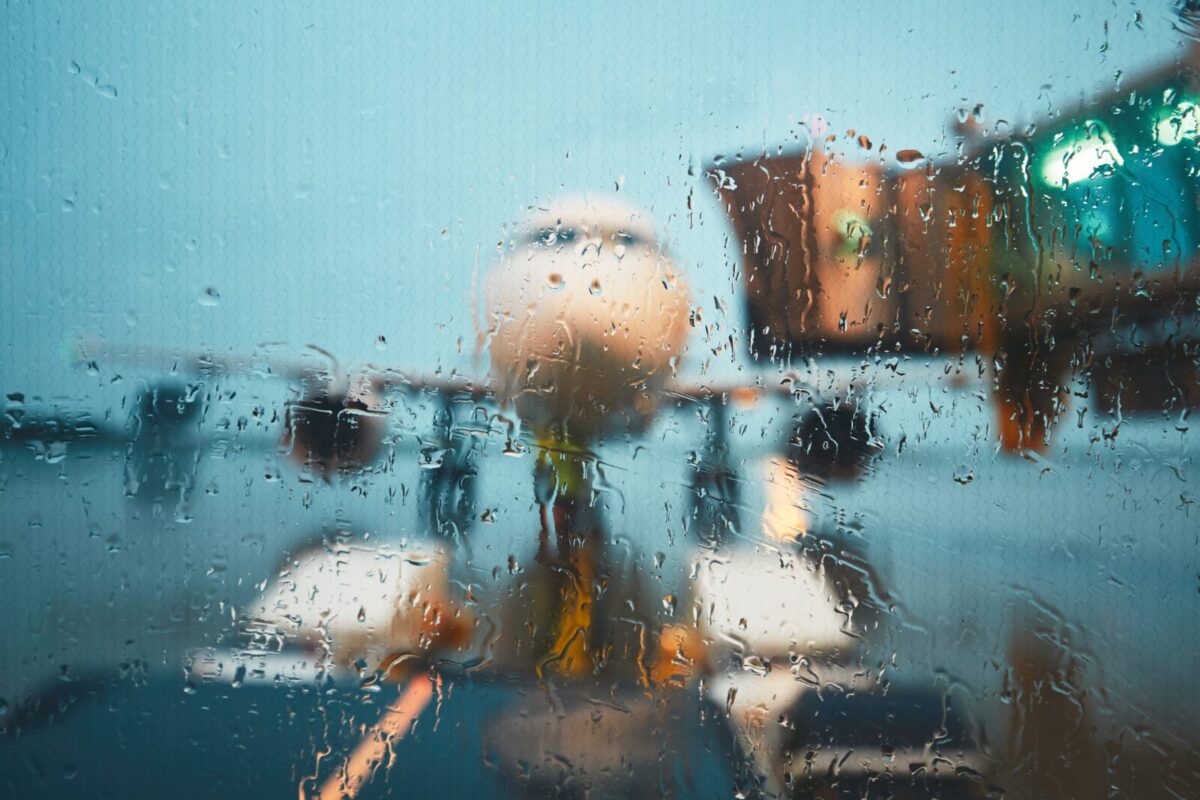 Can Airplanes Fly in the Rain – and is it Safe? - Hangar.Flights