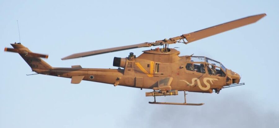 Bell AH-1 Cobra - The 14 Best Attack Helicopters in the World