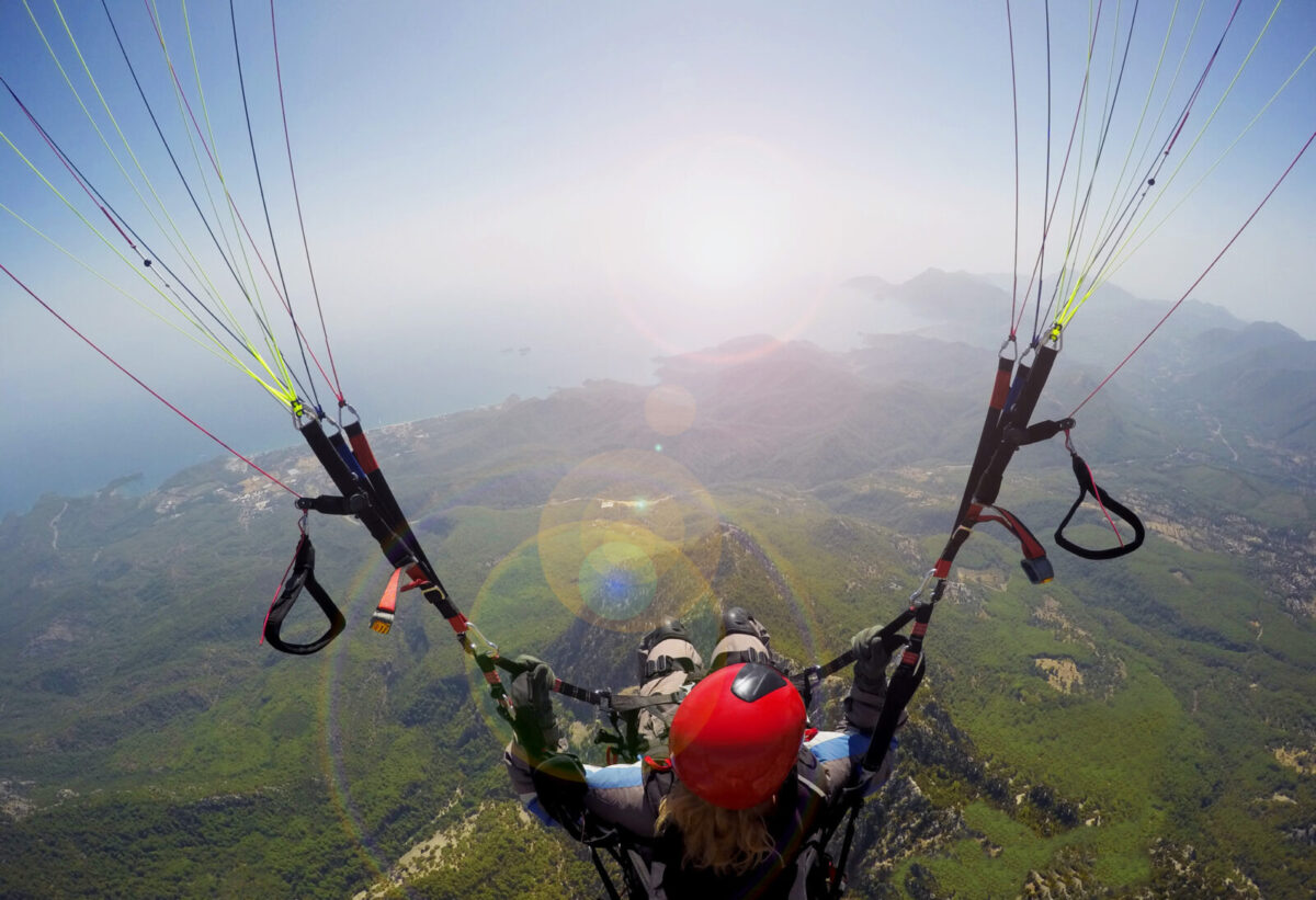 The Best Smartwatches for Paragliding in 2023 – With GPS and Baro - Hangar.Flights